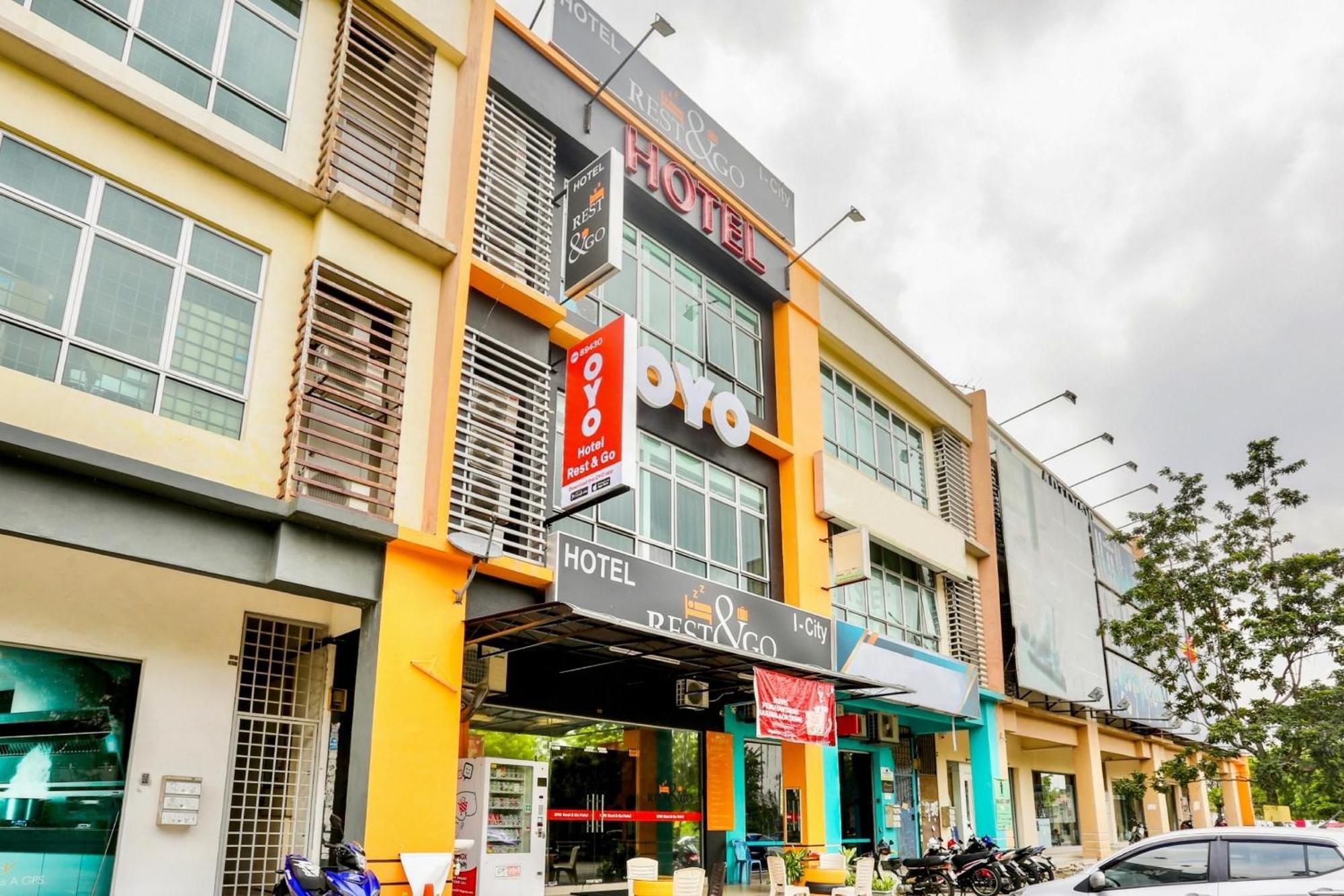 OYO 90460 Hotel Kl2f Rest&Go Shah Alam Exterior foto