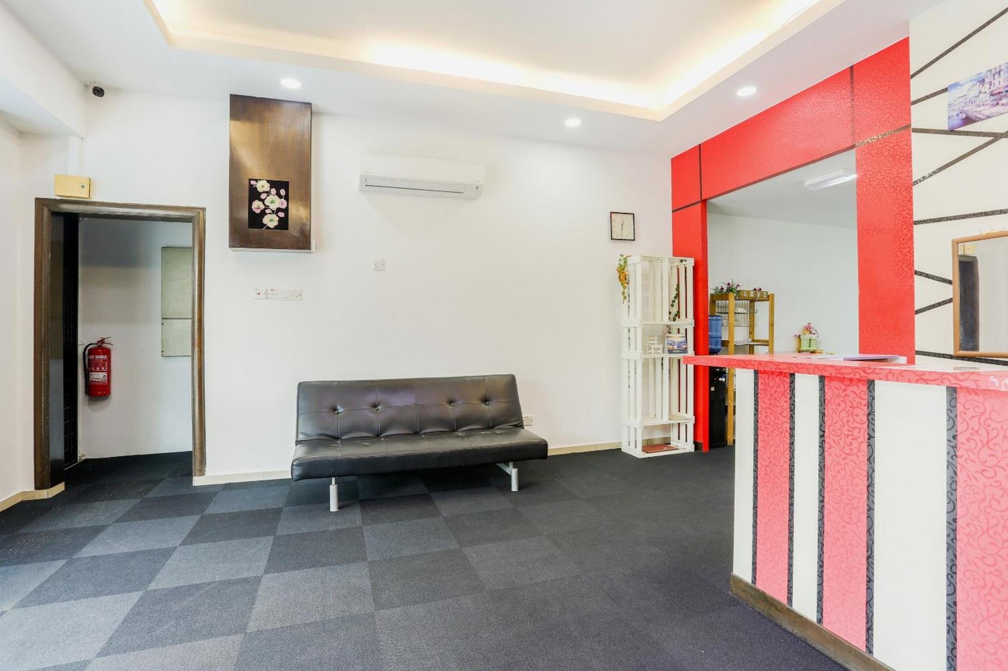 OYO 90460 Hotel Kl2f Rest&Go Shah Alam Exterior foto